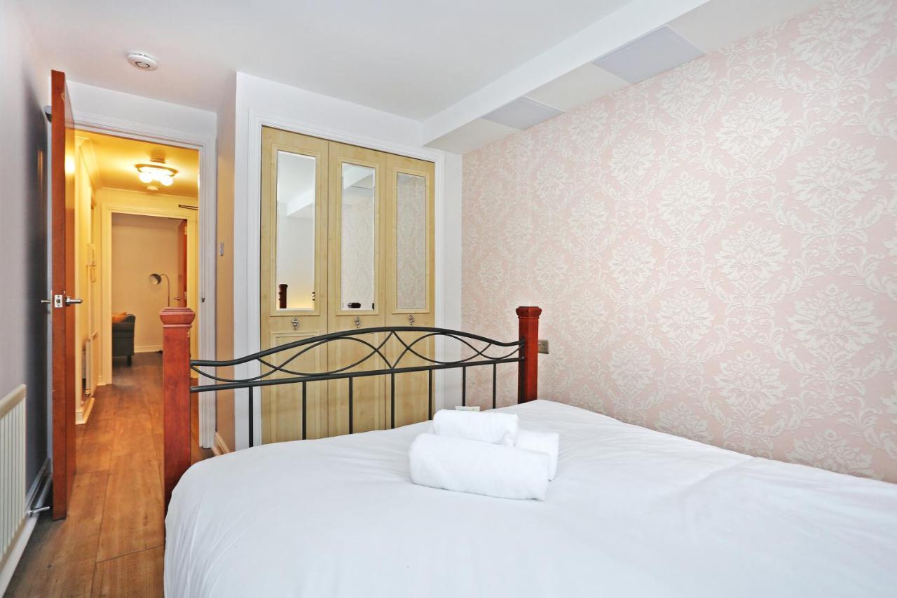 Altido 2Br Apartment With Free Parking, Near The Royal Mile Edinburg Exteriör bild